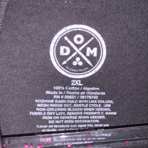 NWT DOM Chillen Like a Villain skeleton short sleeve shirt - Picture 5 of 5